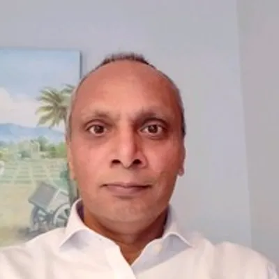 Harry Vekria — Chartered Financial Planner and Director of HV Financial Planning